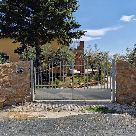 Il Panorama Apartment Montescudaio Luaran gambar