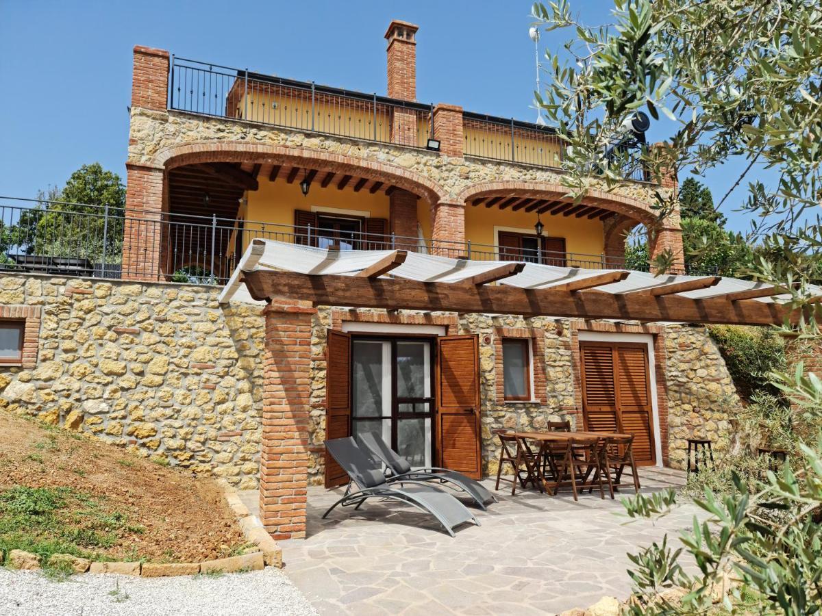 Il Panorama Apartment Montescudaio Luaran gambar
