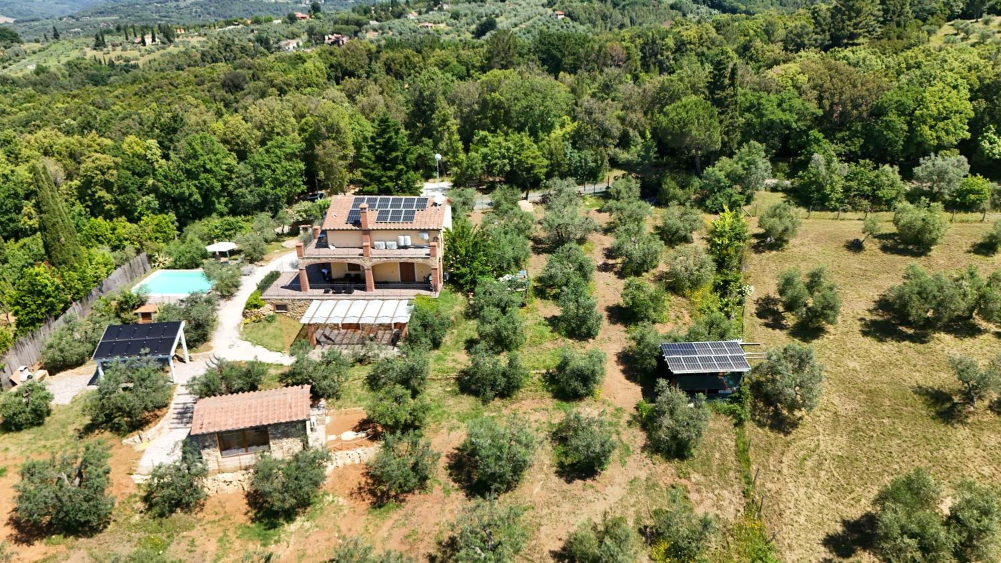 Il Panorama Apartment Montescudaio Luaran gambar