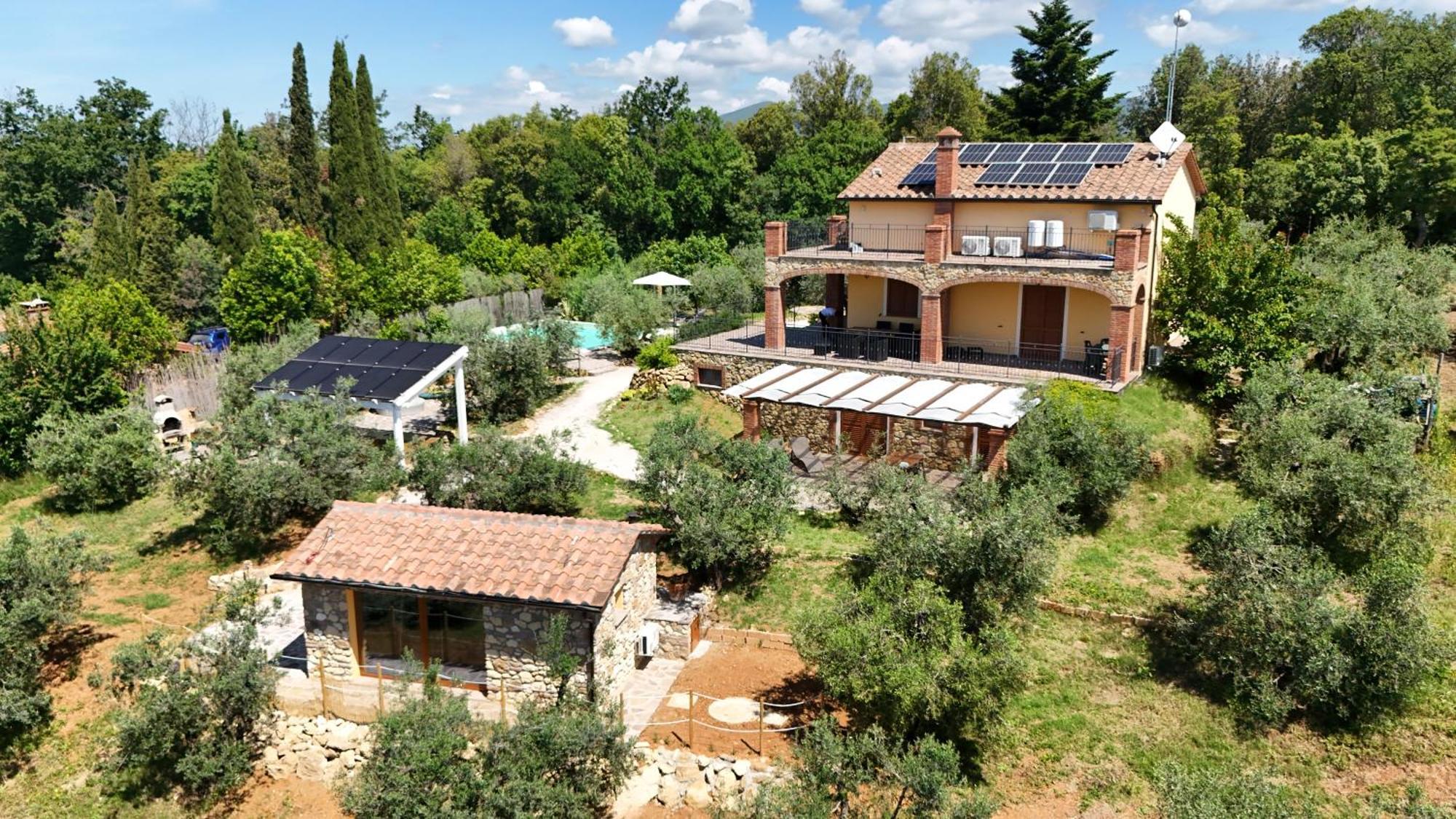 Il Panorama Apartment Montescudaio Luaran gambar